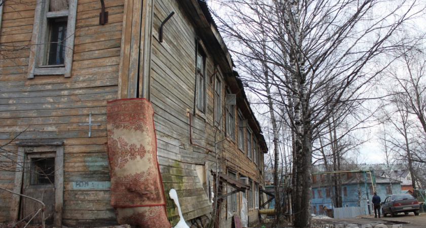 В Сыктывкаре признали непригодными для проживания три дома 