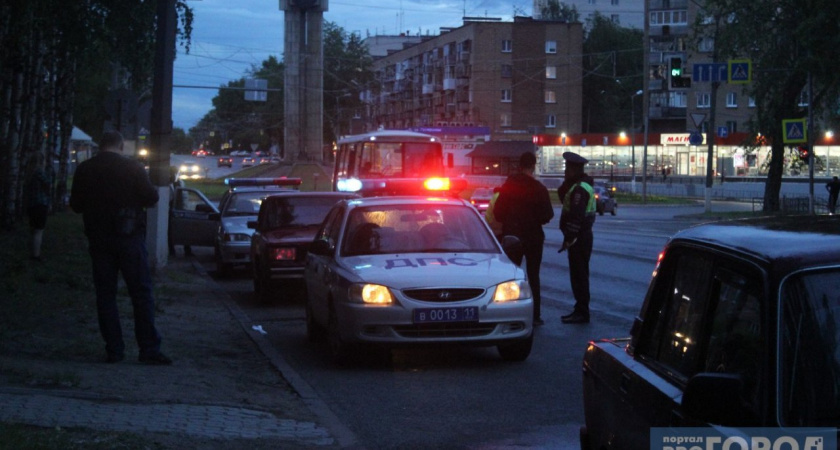 Госдума отказалась принимать "закон о стукачах" на дорогах