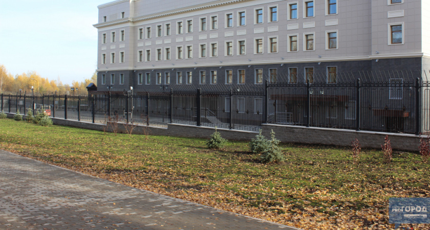 Полицейский из Ханты-Мансийского округа раскрыл сыктывкарцу гостайну