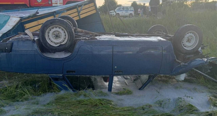 В Коми водитель на "семерке" вылетел в кювет и перевернулся