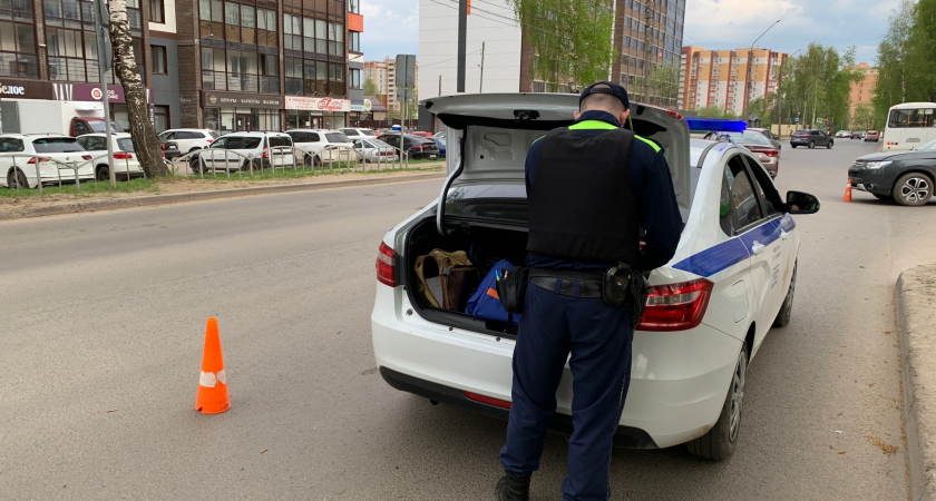 В Коми мотоцикл попал под колёса ВАЗа