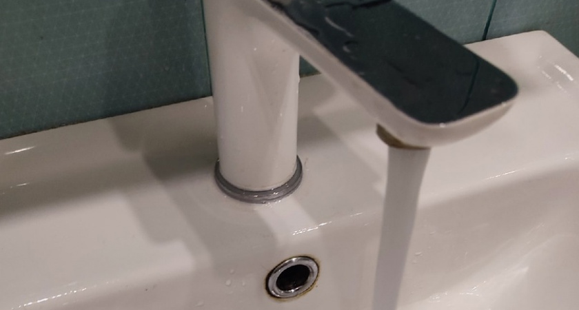 В Сыктывкаре горожане останутся без воды на целый день