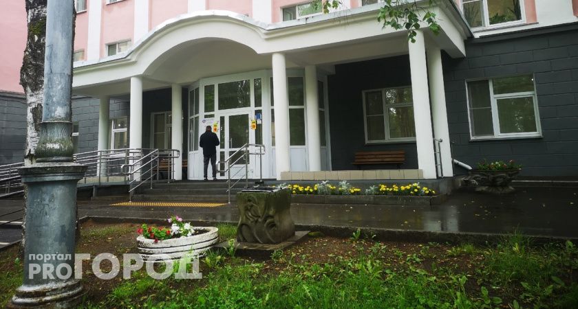 И работающим, и неработающим: пенсионеры могут оформить новую льготу за стаж