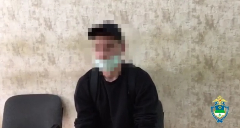В Сыктывкаре задержали очередного курьера онлайн мошенников с крупной суммой денег