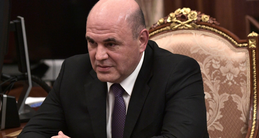 Мишустин упростил получение важного пособия для семей с детьми