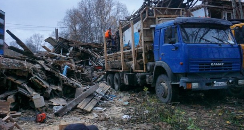 Теперь запрещено: россияне больше не смогут сдавать металлолом за наличные