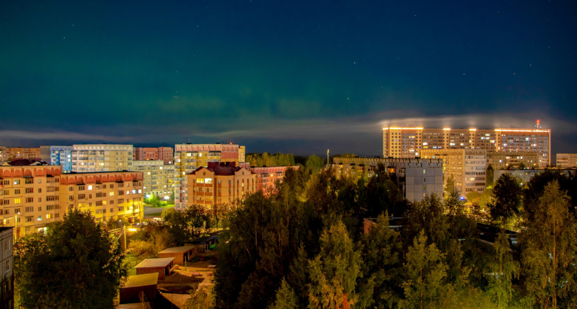 Жители Коми сделали фотографии завораживающего северного сияния 
