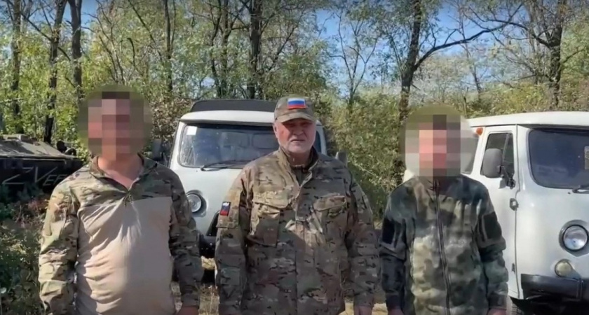 Владимир Уйба передал автомобили и гуманитарную помощь бойцам из Коми