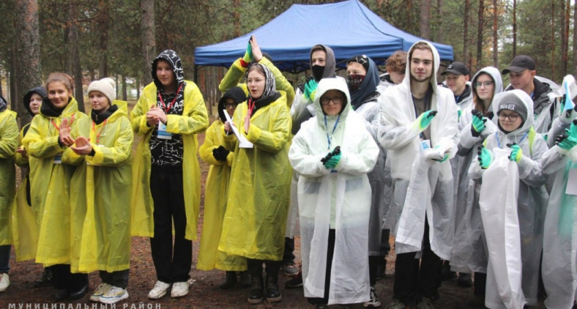 Печорцы прошли экоквест в поисках мусора