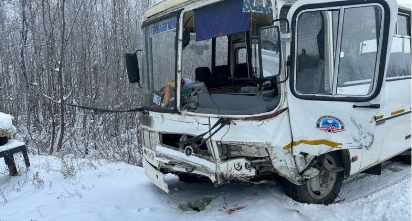 Пострадавшая в смертельном ДТП под Усинском пассажирка "Нивы" впала в кому