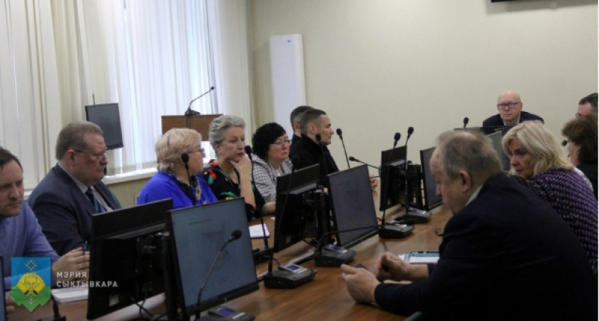 В администрации Сыктывкара обсудили планы по благоустройству Орбиты