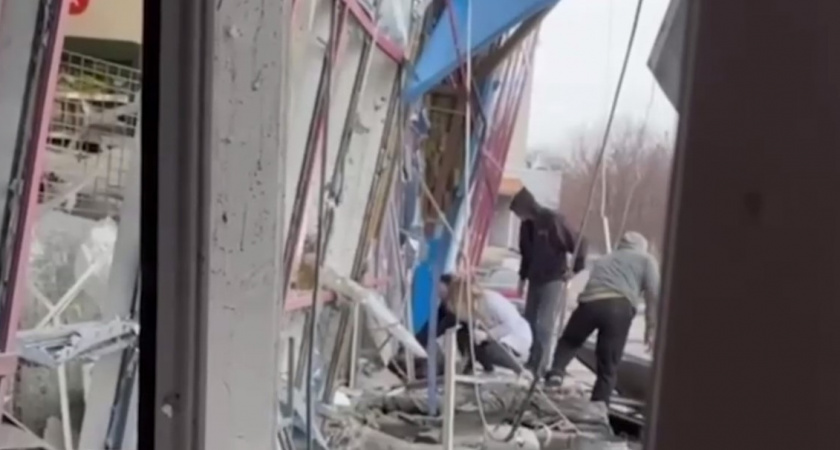 Белгород подвергся обстрелу: сообщается о 7 погибших, из них двое детей