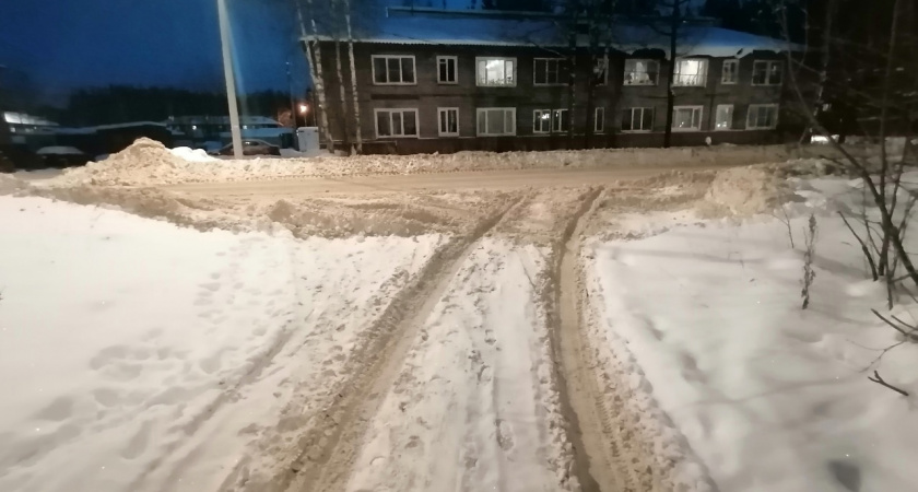 В Краснозатонском намерены добавить еще одну полосу для выезда с Нювчимского шоссе