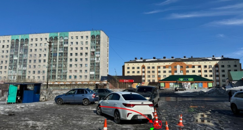 В Воркуте под колеса легкового авто попала 84-летняя пенсионерка