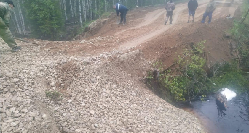 В Коми восстановлен временный проезд на участке Едва-Мозындор