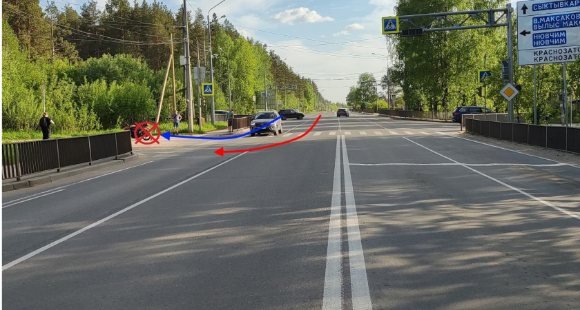 В Сыктывкаре мотоциклист уходил от столкновения с "УАЗом" и попал в кювет