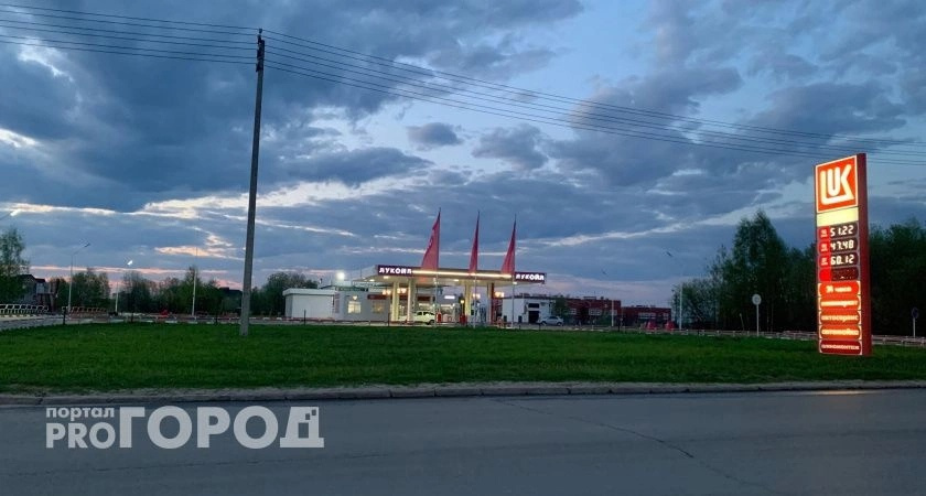 В Сыктывкаре снова выросли цены на бензин 