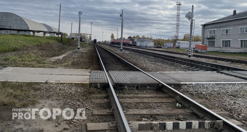 В Коми отменили режим ЧС, введенный из-за схода вагонов пассажирского поезда