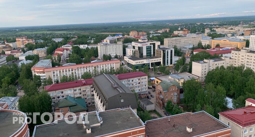 В Сыктывкаре отремонтируют крышу административного здания за 12 миллионов рублей