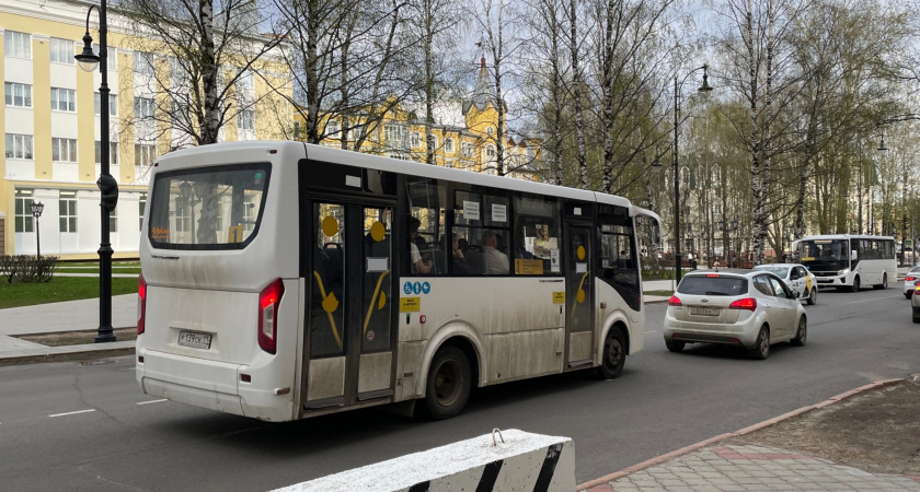 Как по обновленным автобусным маршрутам добраться до медучреждений Сыктывкара из разных уголков города