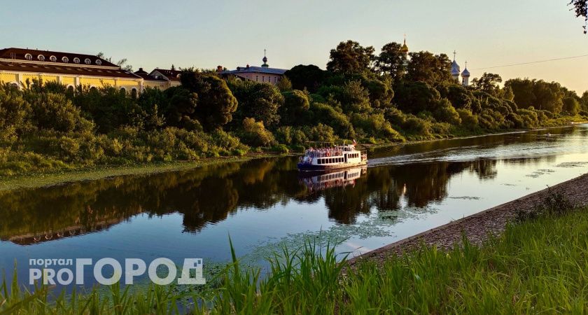 Все перевернется в один день: Глоба рассказал, кого в августе ждет судьбоносная встреча с человеком из прошлого