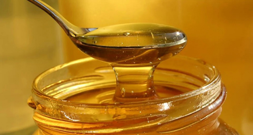 «Лучше не брать – подделка»: в Роскачестве сказали, какие бренды продают фальшивый мед