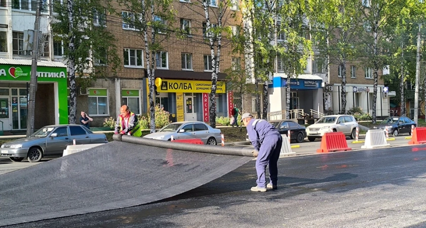 В Сыктывкаре открыли улицу Коммунистическую для автомобильного движения