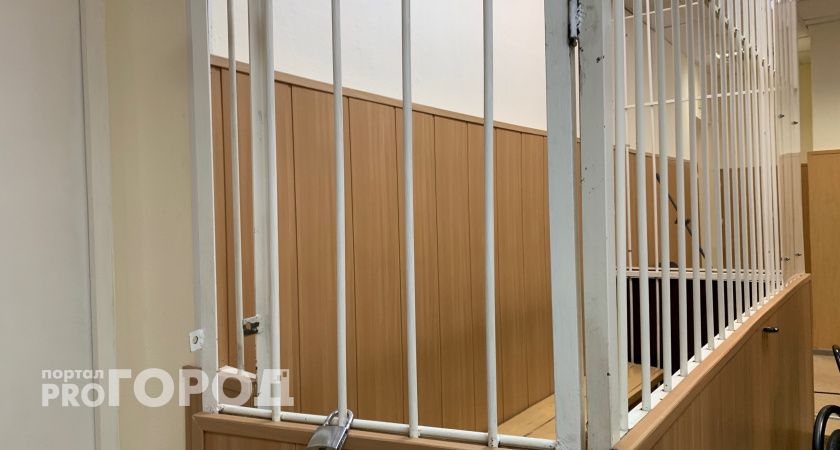 Уроженца Коми приговорили к 10 годам тюрьмы за попытку вступить в ряды украинского военизированного объединения