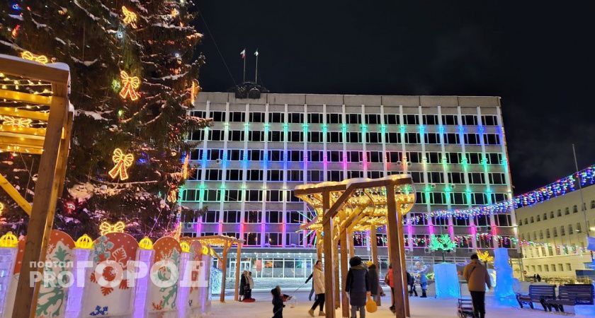 В Сыктывкаре к Новому году обустроят 13 городков и каток в центре города 