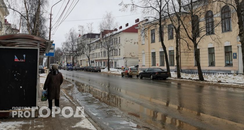 Соду приобретаем пачками и насыпаем в старые носки — неожиданное применение кухонного порошка сделает обувь комфортной