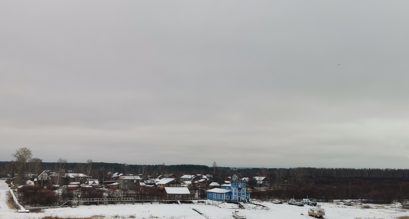 Автолюбителей Коми призвали соблюдать ограничения на зимнем мосту через Печору