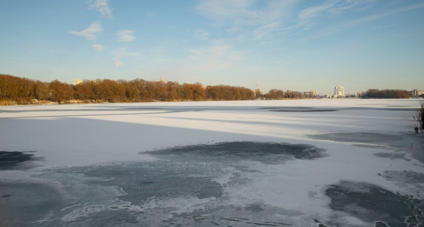 Теплый февраль оставил без дорог: жители Троицко-Печорского района оказались в изоляции