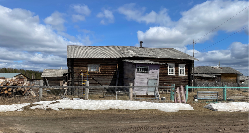 Надежная герметизация на века: чем заделать отверстие вокруг дымохода в крыше — смесь из 2 компонентов