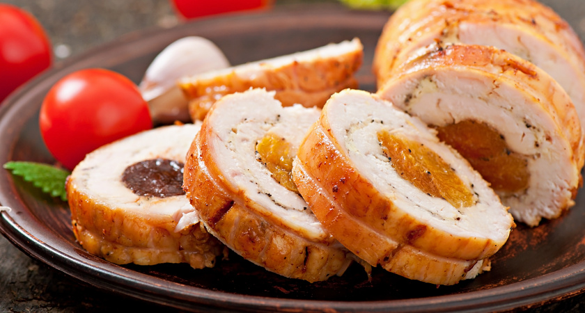 Просто праздник какой-то, как вкусно: свиной рулет, запеченный в духовке