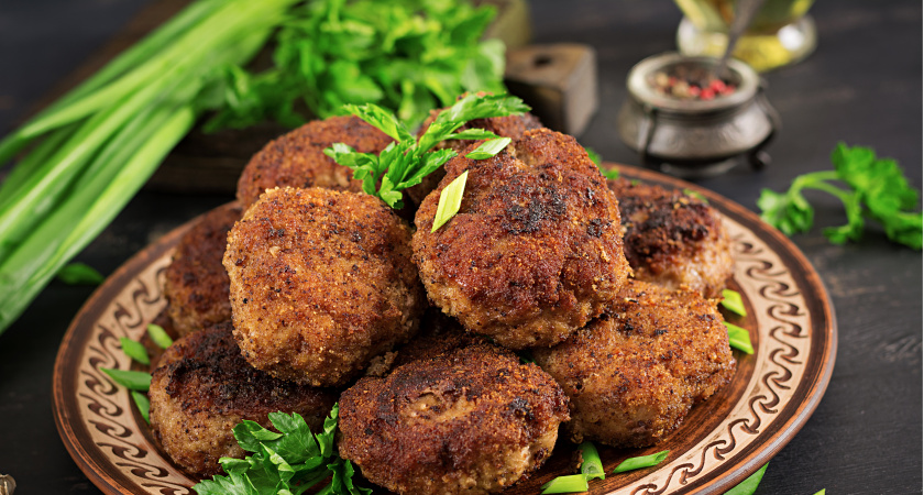 Готовьте котлеты только так: записывайте лучший рецепт для хозяек