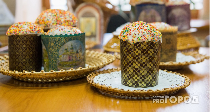 "Откопала" этот рецепт в "Работнице" — об остальных забыла напрочь: "влажный" кулич по-деревенски на Пасху