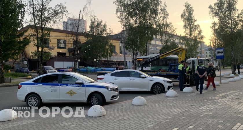 Раскрыли три угона за сутки: в Коми похитители попадали в ДТП и бросали машины