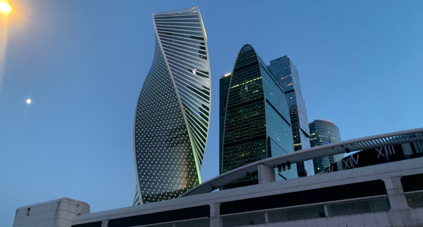 ВТБ: активность иностранного бизнеса в России превысила досанкционный уровень