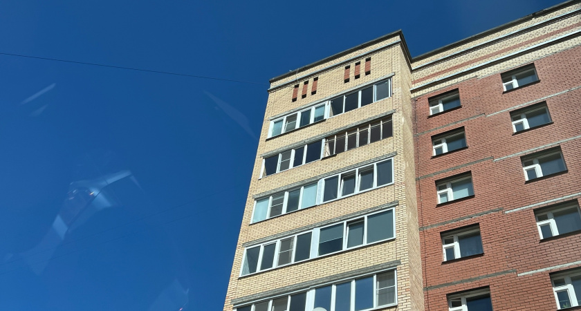 Сыктывкарцы возмущены платой за повторную установку полотенцесушителей после замены стояка в доме