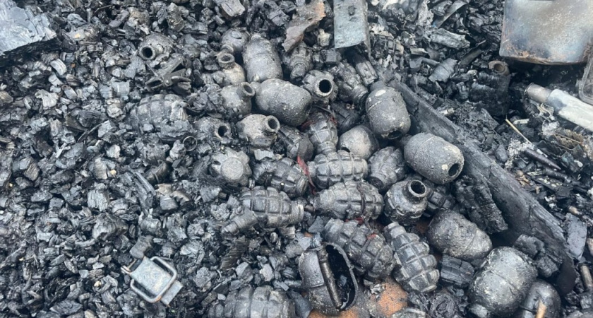 В Сыктывкаре после пожара обнаружили более 500 гранат и оружия