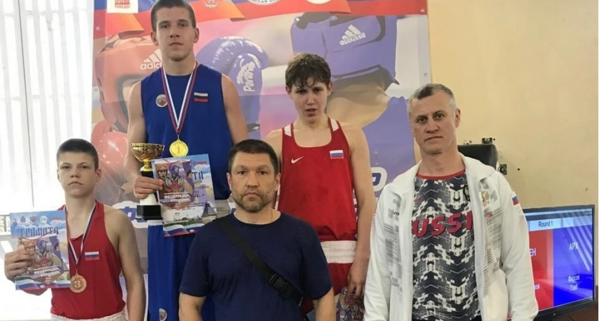 Юные боксеры Коми завоевали 17 медалей на первенстве Северо-Запада  