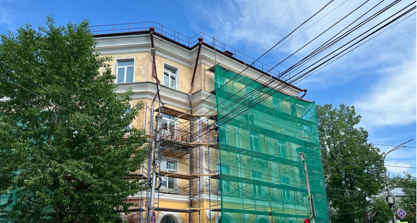 В Сыктывкаре начался капремонт 70-летнего старинного дома