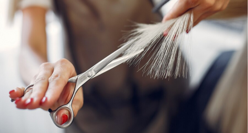 Забудьте про «Каскад» и «Пикси»: вот какую прическу советуют выбирать стилисты женщинам за 50 в июне - омолодит на 10 лет