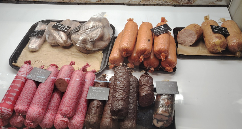 Мяса нет, сплошная соя: Роскачество озвучило марки колбасы, которые не стоит брать даже по акции
