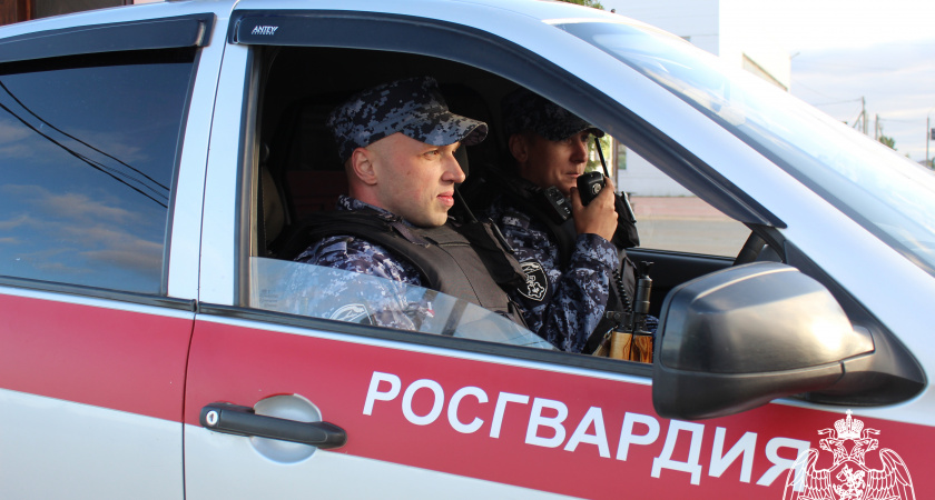 Росгвардейцы усмирили буйного пациента в больнице села в Коми