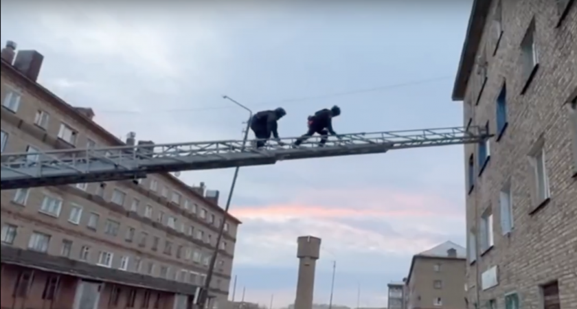 В Коми пара сделала из своей квартиры наркопритон