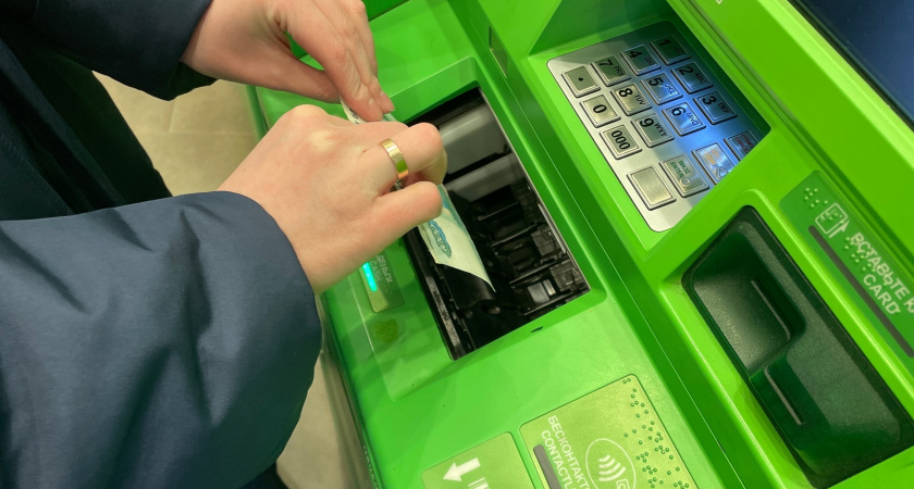 Россиян со вкладами больше 200 000 рублей, предупредили: проценты массово обнулят — начнут с 3 июля