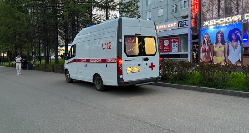 В Сыктывкаре спасатели вызволили 11-летнюю девочку из трехметрового колодца