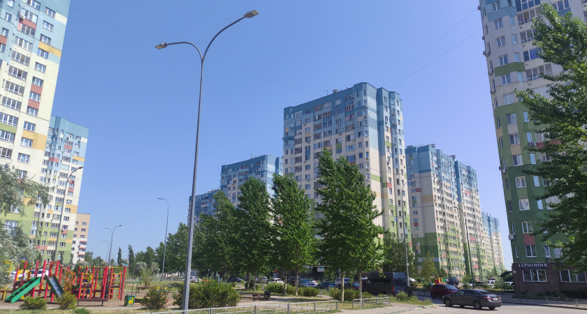 Будут ходить по домам и замерять расстояние от квартиры до квартиры: большие проверки подъездов начнутся в июле