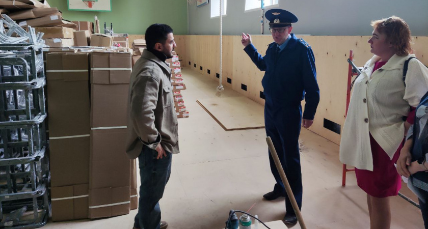 Директору школы в Сыктывкаре вынесено предостережение из-за долгого ремонта